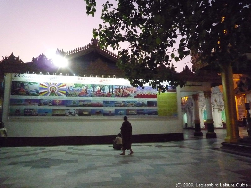 Shwedagon Pagoda12